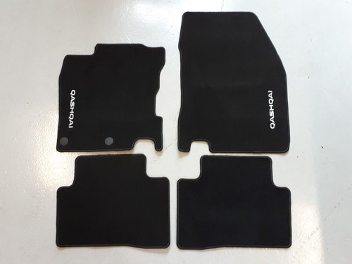 Set tappetini per auto