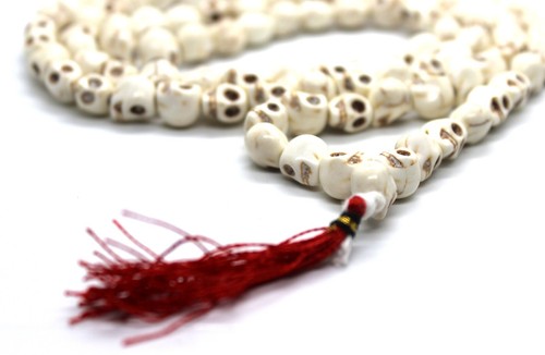 Howlite teschio mala - mala,, kapala
