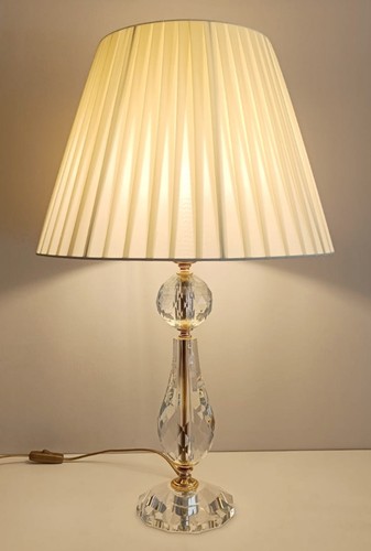 Lampada tavolo elegante - da,