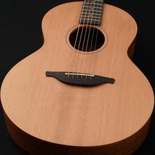 Sheeran by Lowden THE S01