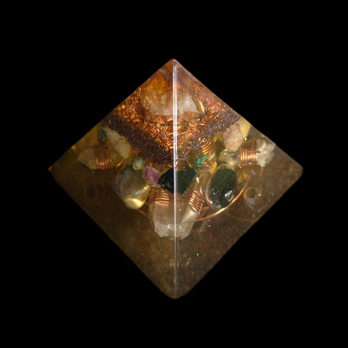 Grande piramide orgonite - grande,