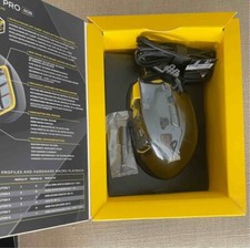 gaming mouse MMO ottico Corsair Scimitar Pro rgb 16.000 dpi, usato con tappetino