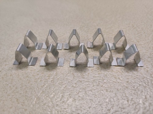 Clips ressort en métal - 10,