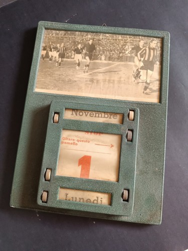 Perpetual calendar football