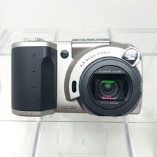 Fotocamera digitale compatta