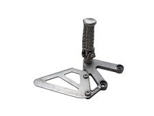 TRIUMPH SPEED TRIPLE 955i PEDANA ANTERIORE SINISTRA ORIGINALE T2080461