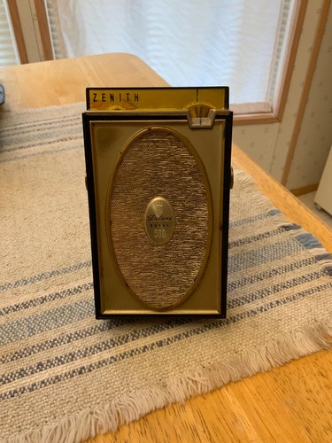 Radio transistor zenith - a,