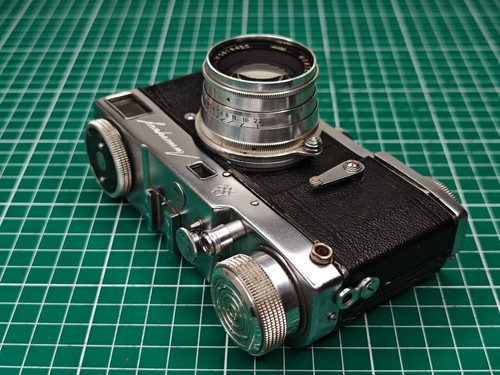 Macchina fotografica gomz - fotografica,