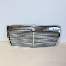 CALANDRA ANTERIORE MERCEDES