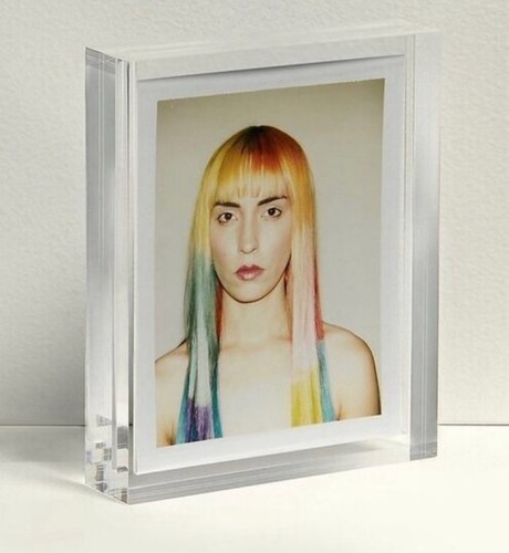 Vanessa beecroft cassandra - vanessa,