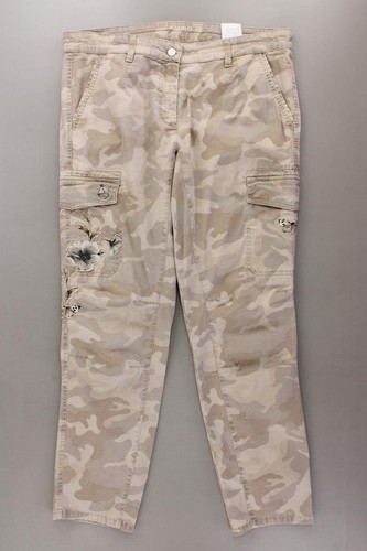 Cambio pantaloni per le - ⭐,