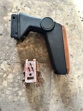 BRACCIOLO CENTRALE ALFA ROMEO MITO/ FIAT GRANDE PUNTO MARRONCINO CHIARO