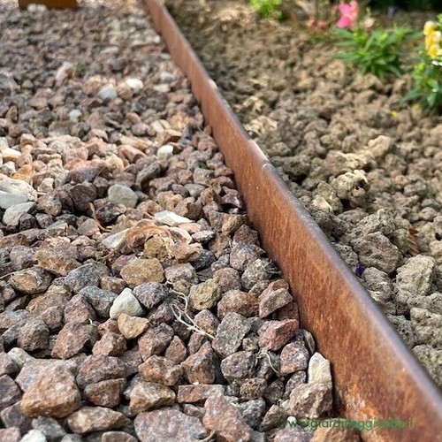 Bordure corten per aiuole