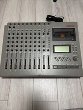Registratore a cassette 8