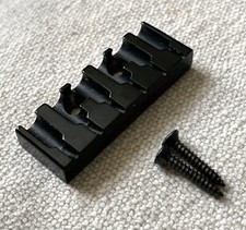 Dado nero vintage Schaller R12