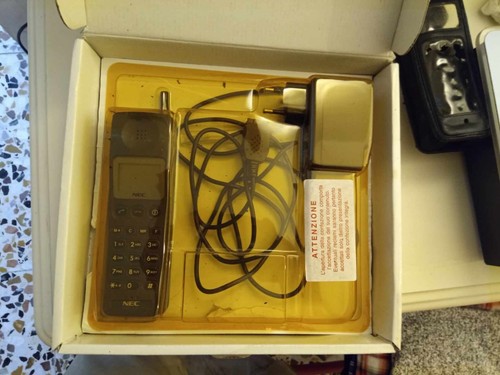 Telefono cellulare nec con - telefono,