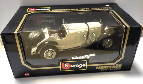 Burago die cast auto - 1:18,