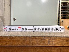 DBX 286S Preamplificatore
