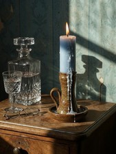 Gros bougeoir à main grès