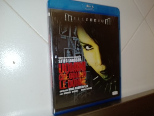 Uomini che odiano donne blu - odiano,