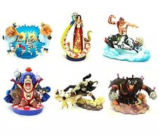 Trading figures set of 6 types