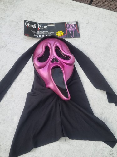 Scream ghost face - ghost, vintage