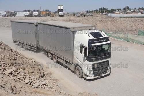 Foto camion mercedes benz - foto,
