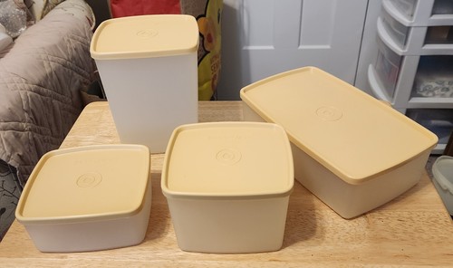 Vtg tupperware freezer - 4,