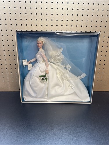 Barbie mattel 2011 etichetta - barbie,
