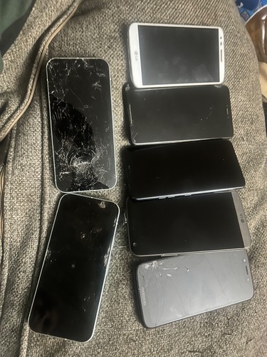 Cell phone lot - , asis