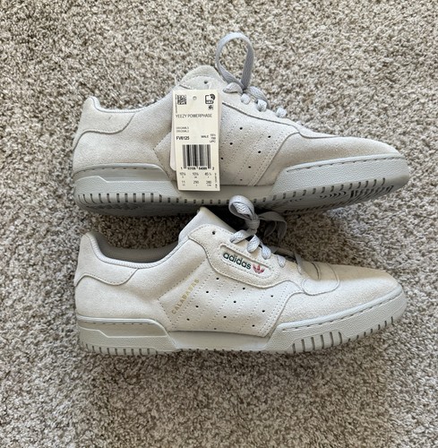 Yeezy calabasas powerphase - calabasas,