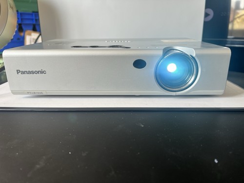 Panasonic lb10ve proiettore - panasonic, pt-lb10ve