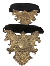 Coppia di antiche consolles del 700 legno scolpite e dorate