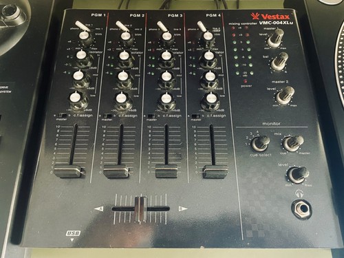 Mixer vestax vmc 004xlu - mixer,