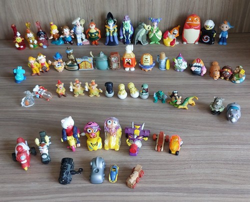 Lotto circa sorprese kinder - lotto, 57