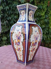 vaso ornamentale finemente