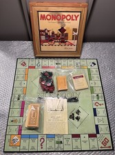 Monopoly Nostalgia Scatola