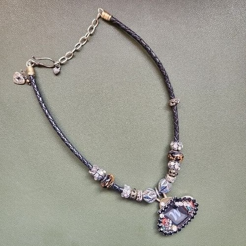 Collana iniziale fatta - iniziale,