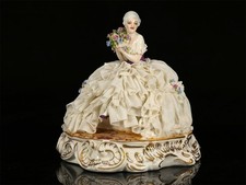 Bellissima antica statuina porcellana Luigi Fabris made in Italy