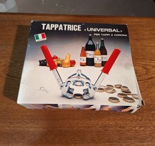 Tappatrice per tappi a corona