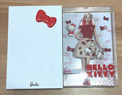 Barbie signature hello kitty - signature,