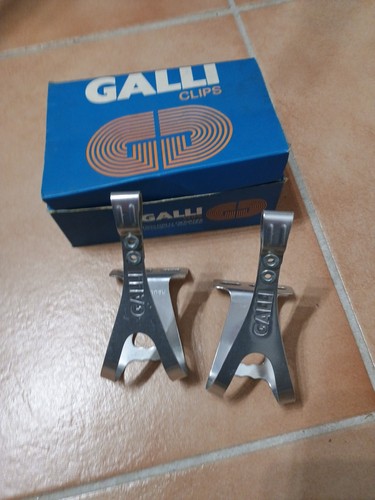 Nos nib puntapiedi - nos, galli