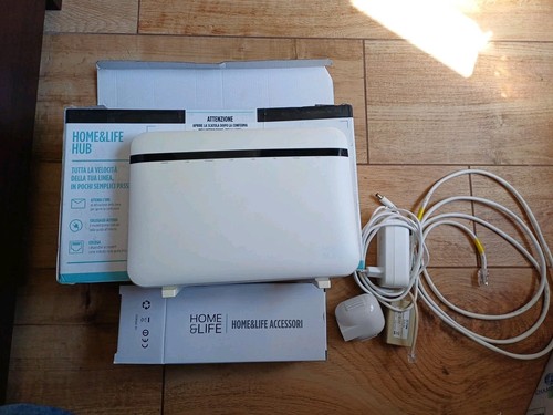 Modem router home life hub - router, home&life