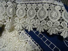 Braided Lace Ribbon Tablecloth