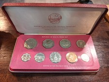 Malta . Set proof con 9 monete
