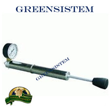 POMPA PER CAMERA D'ARIA CON MANOMETRO PER GALLEGGIANTI SERBATOI VINO