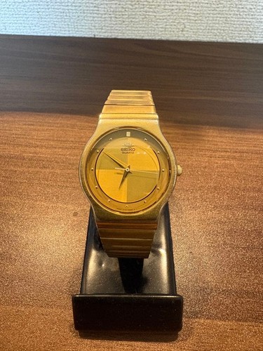 Seiko quartz gold - seiko,