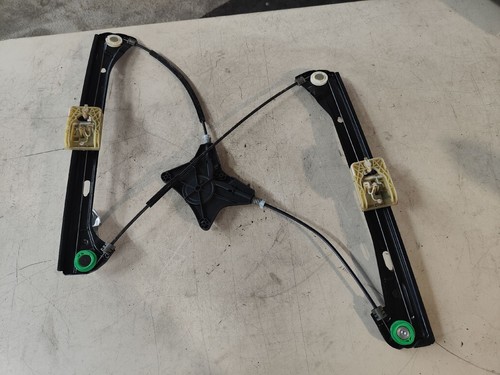 Alzavetro elettrico destro