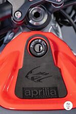 ADESIVO IN NEOPRENE PROTEZIONE CHIAVE COMPATIBILE X APRILIA RS660 TUONO 660