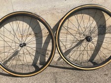 A pair of CAMPAGNOLO HYPERON ULTRA TWO wheels ( TUBULAR)